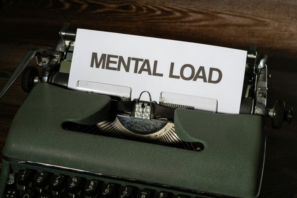what does mentally checked out mean
